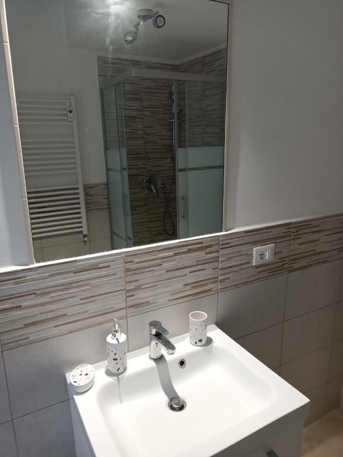Locazione Turistica Apartment โรม ภายนอก รูปภาพ