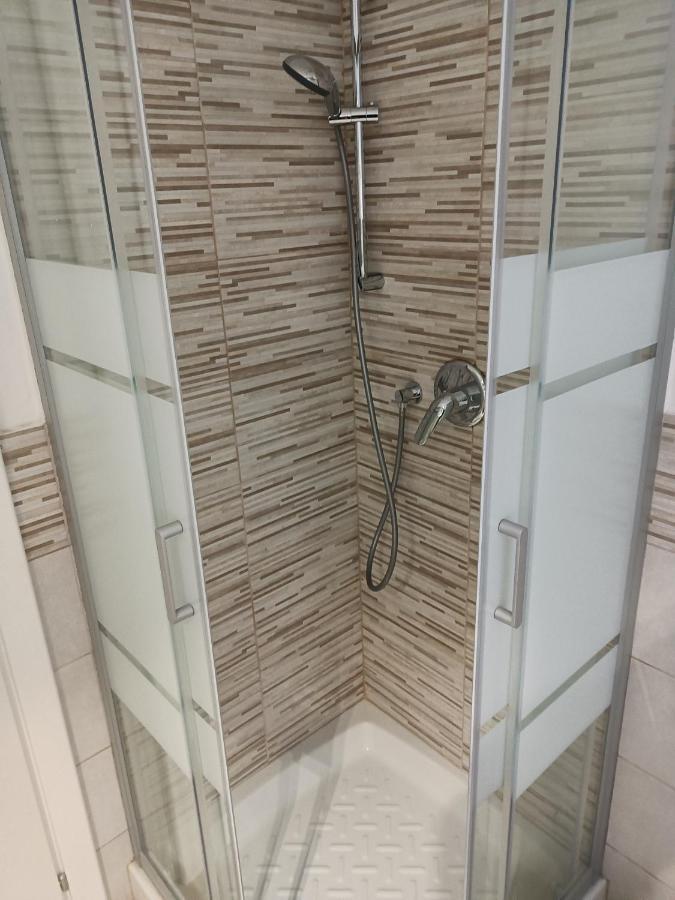 Locazione Turistica Apartment โรม ภายนอก รูปภาพ